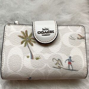 Coach Hawaii Hula Print Wallet